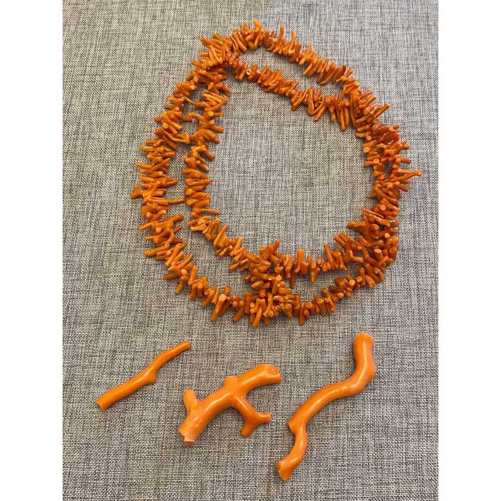 Old Vtg Estate Salmon Branch Coral Necklace w/ 3 … - image 2