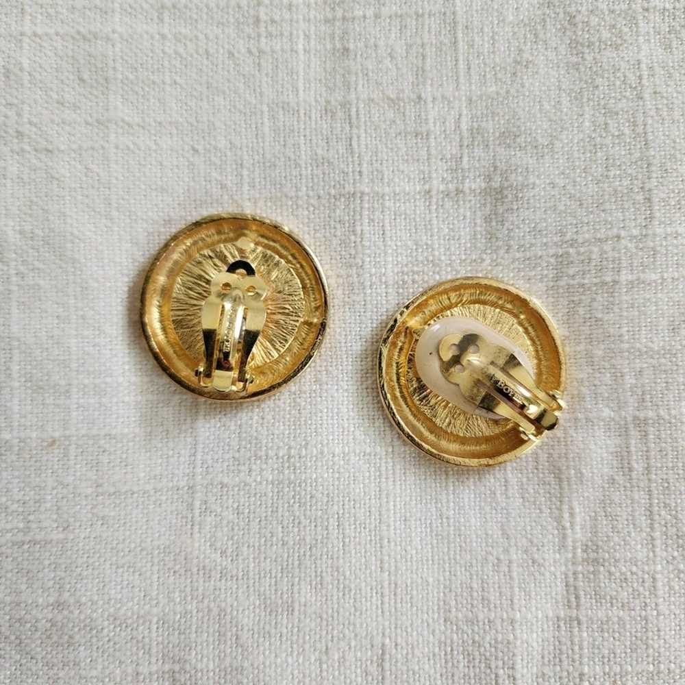 Elizabeth coin clip on earrings - image 5