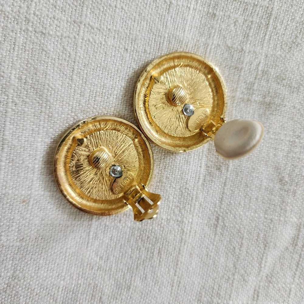 Elizabeth coin clip on earrings - image 8