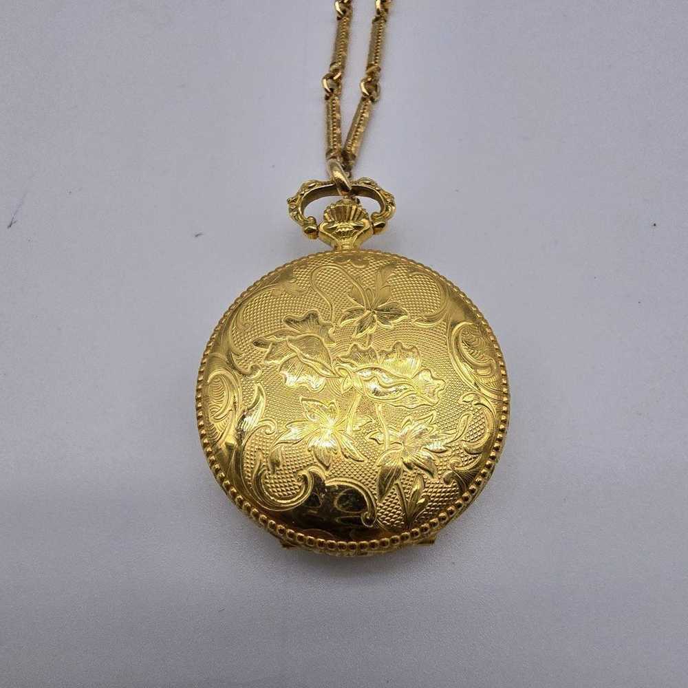 Sheffield Hand  Gold tone Cameo Case Watch Pendan… - image 5