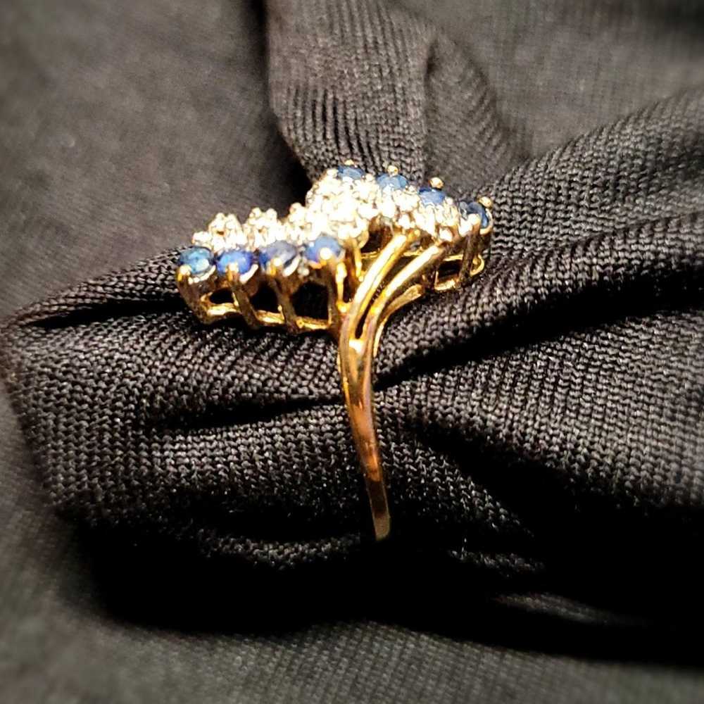 Vintage 10k gold real Diamond and Sapphire ring - image 2