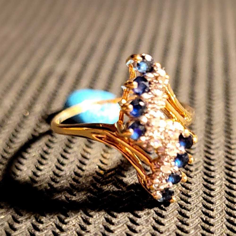 Vintage 10k gold real Diamond and Sapphire ring - image 7