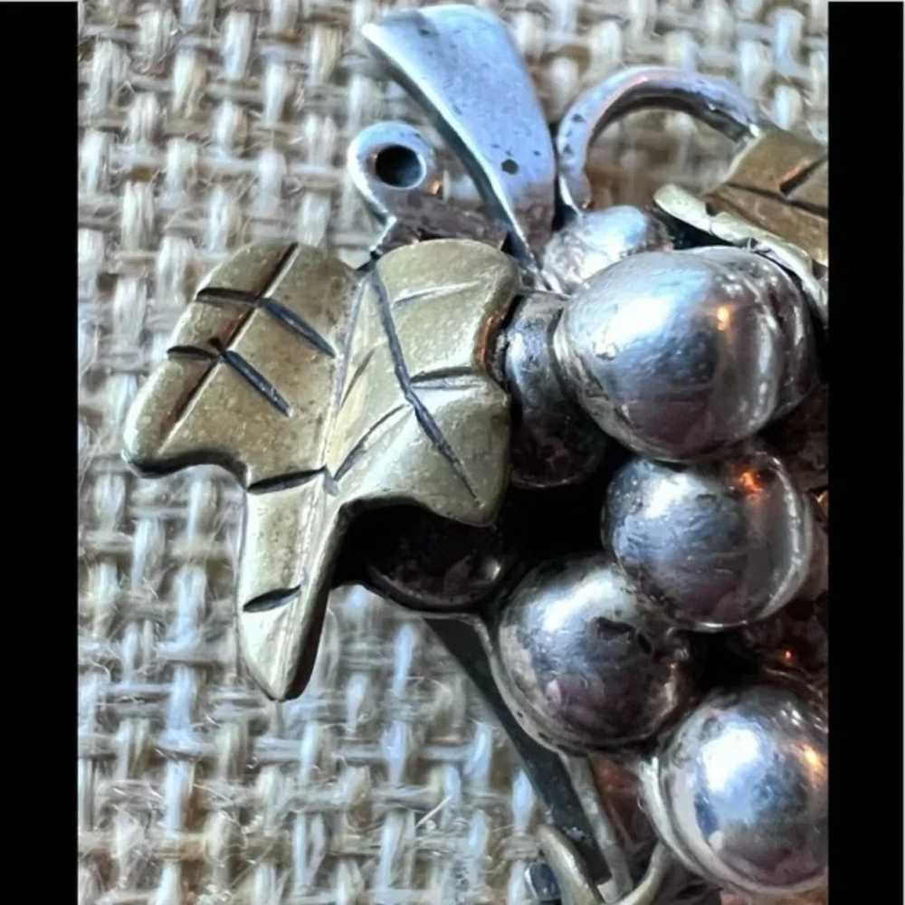 .925 sterling Taxco Mexico Solid Grapes Brooch & … - image 4