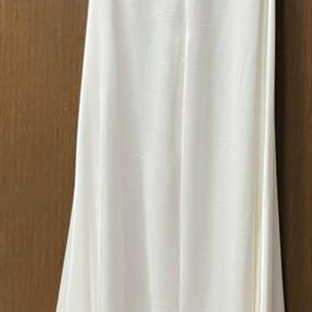 Wedding dress, long dress, white, size 7. - image 2