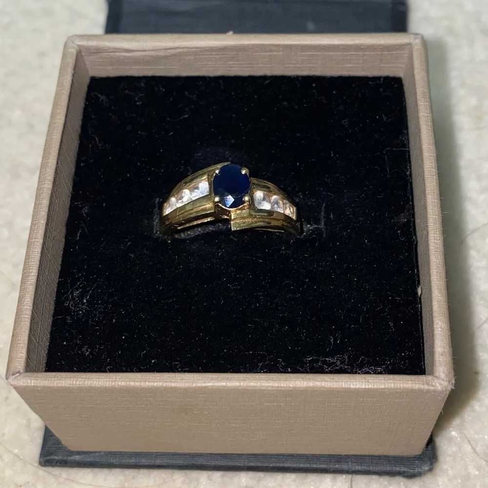 Vintage 10k Gold ring with center sapphire with d… - image 2