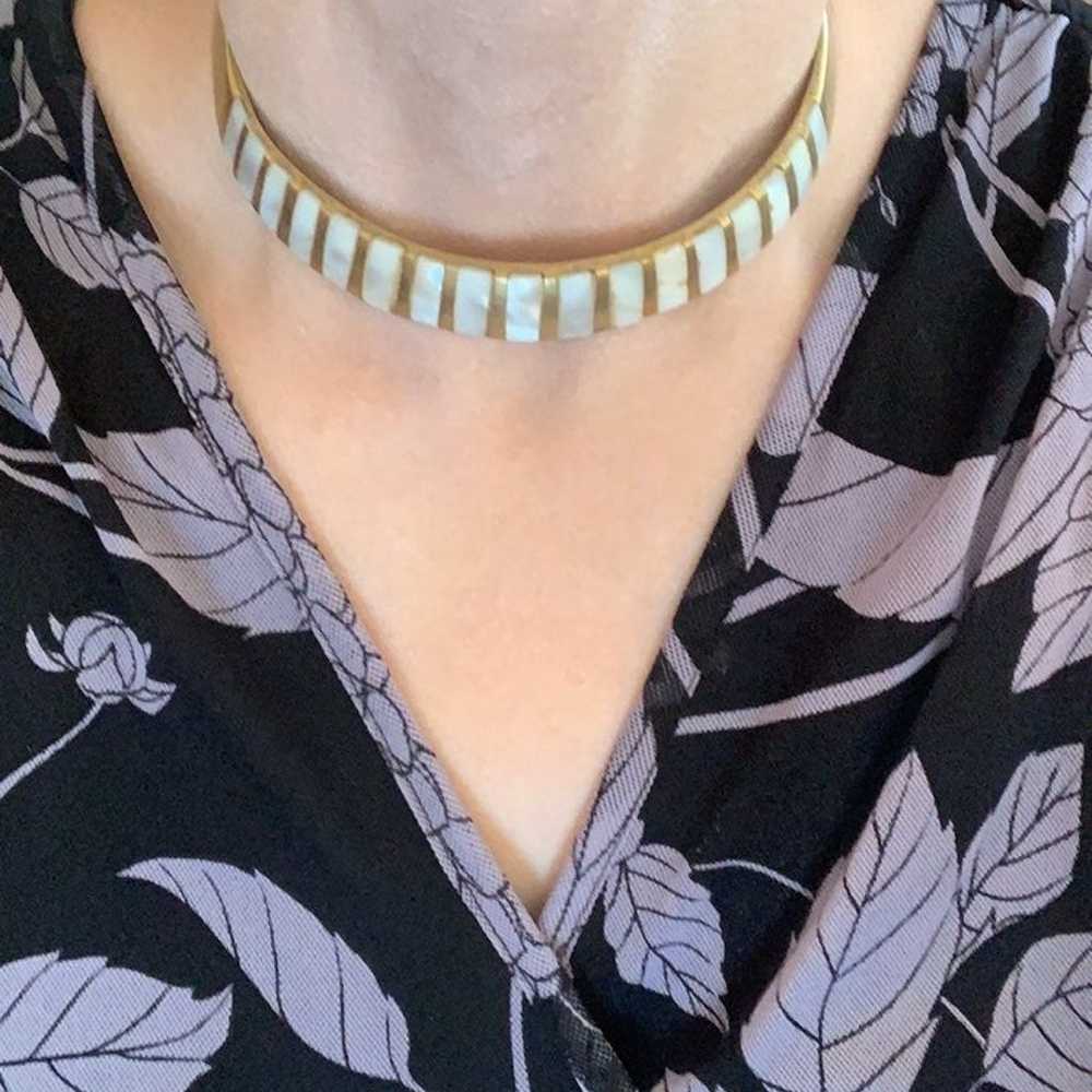 Mother Of Pearl Vintage Choker-Necklace - image 3