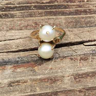 14kt yellow gold double pearl ring