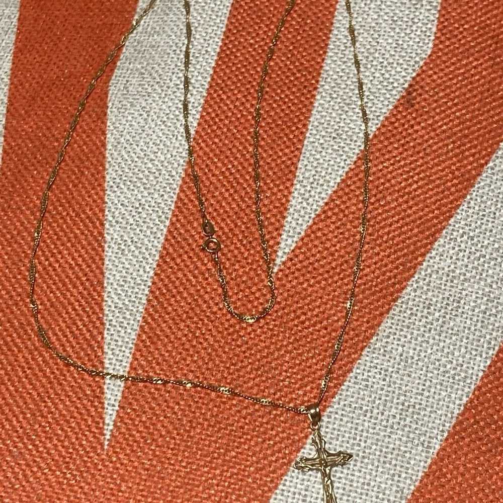 14K Gold Crucifix Necklace & Pendant - image 3