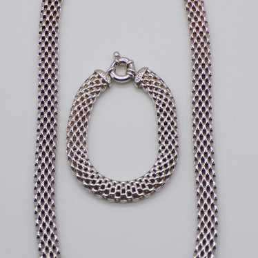 Elegant Vintage Italian Sterling Silver Mesh Neckl