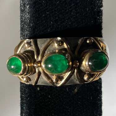 Stunning 925 Sterling Emerald Antique Ring - image 1