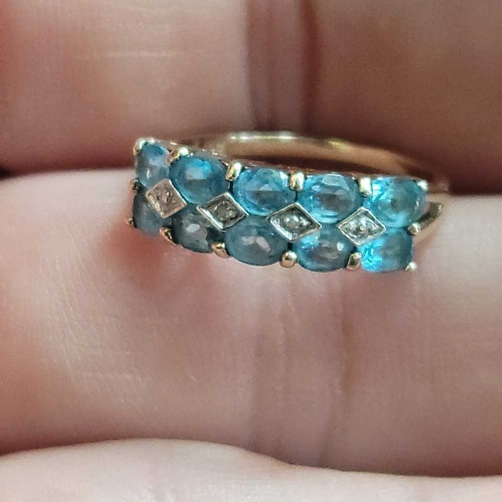 Women's 10kt Gold ,Aquamarine  & Diamonds Ring 6.5 - image 1