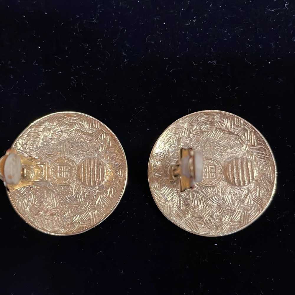 Givenchy vintage coin logo clip on earrings - image 3