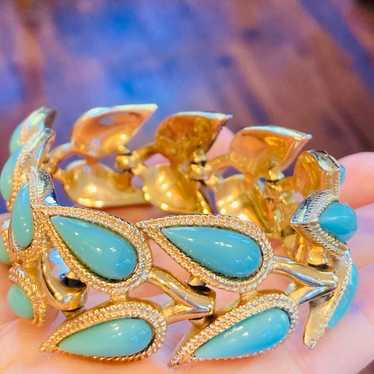 Trifari Crown Vintage gold plated turquoise blue … - image 1