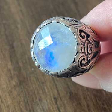 Vintage moonstone sterling silver ring