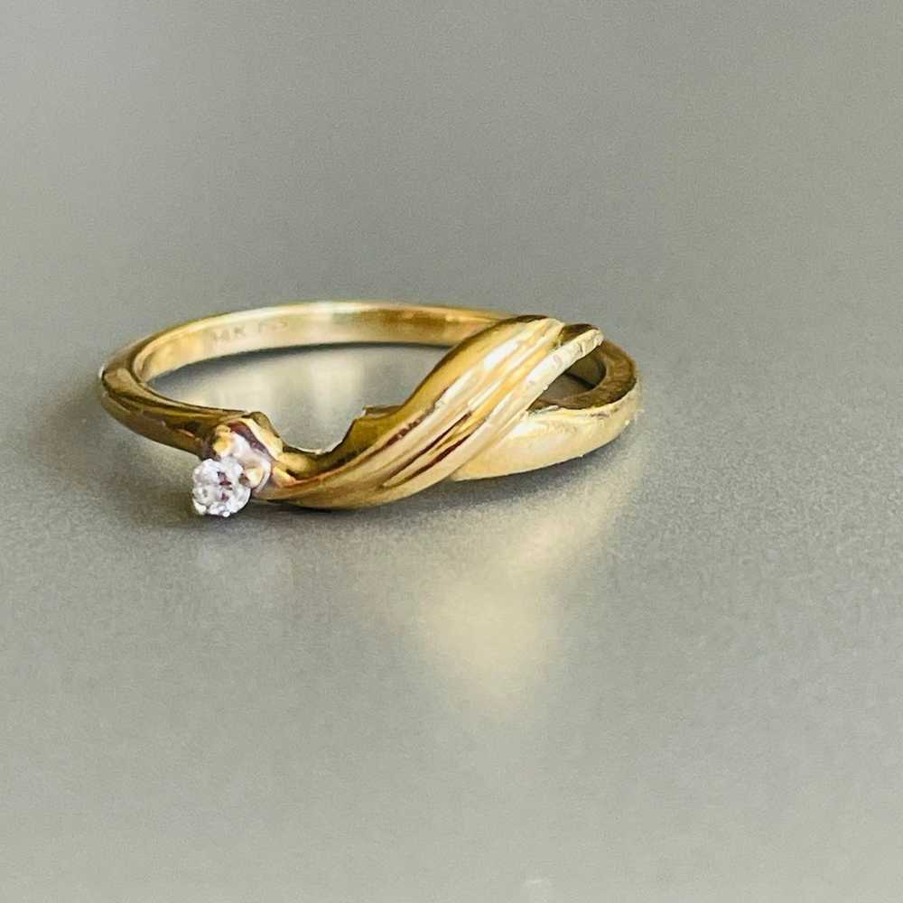 14k Gold Natural Diamond Leaf Swirl Design Ring V… - image 6