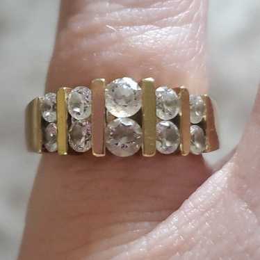 14k gold cz ring vintage.