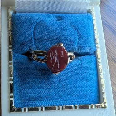 Antique Cameo Gold Carnelian Intaglio Signet Ring