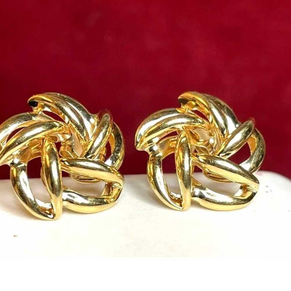 VINTAGE 14K YELLOW GOLD EARRINGS - image 9