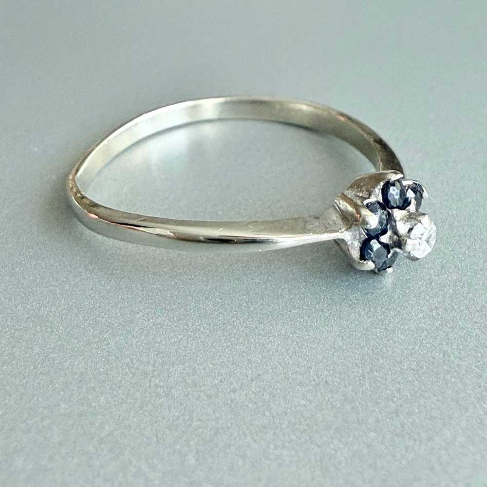 Vintage 10k White Gold Natural Sapphire & Diamond… - image 2