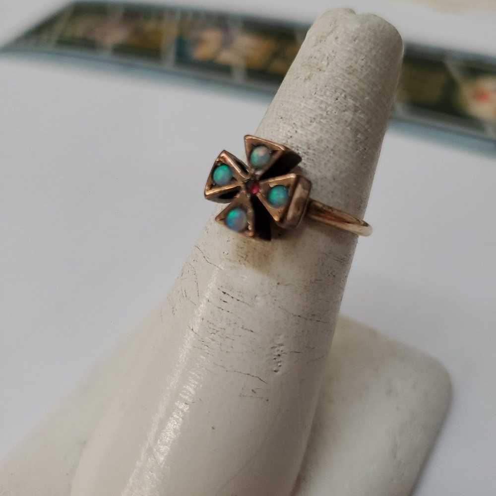 Vintage Opal cross Ring, 14kt yellow Gold - image 1