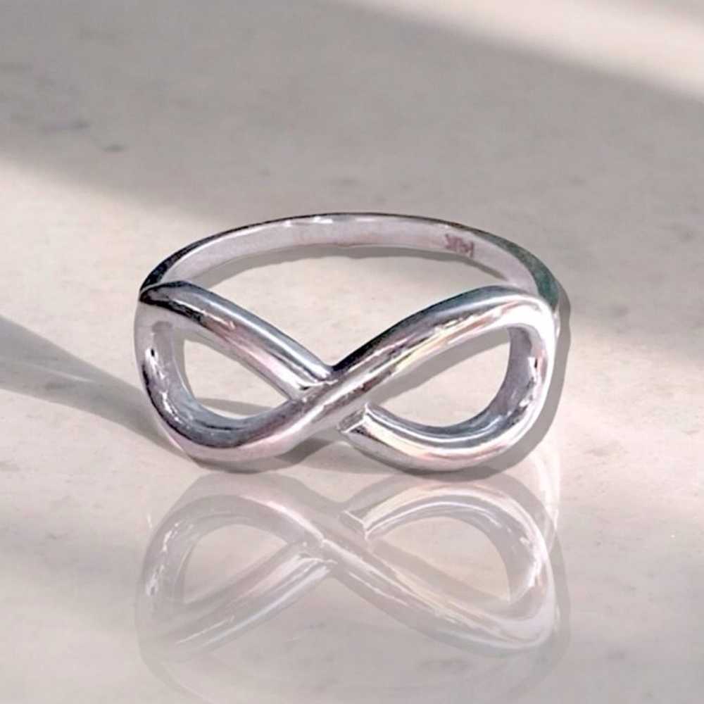 Solid 14K White Gold Infinity Symbol Ring. 14K Wh… - image 10