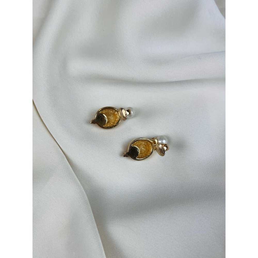 CHRISTIAN DIOR Vintage Clip On Earrings - image 4