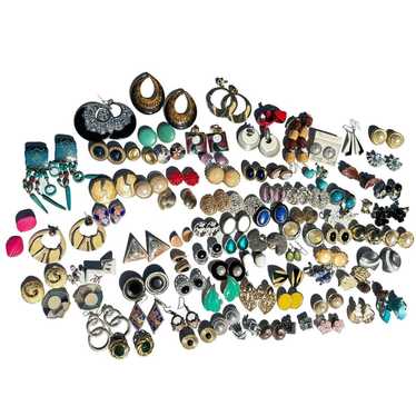 85 pairs of Earrings Lot  - Vintage Earrings - fro