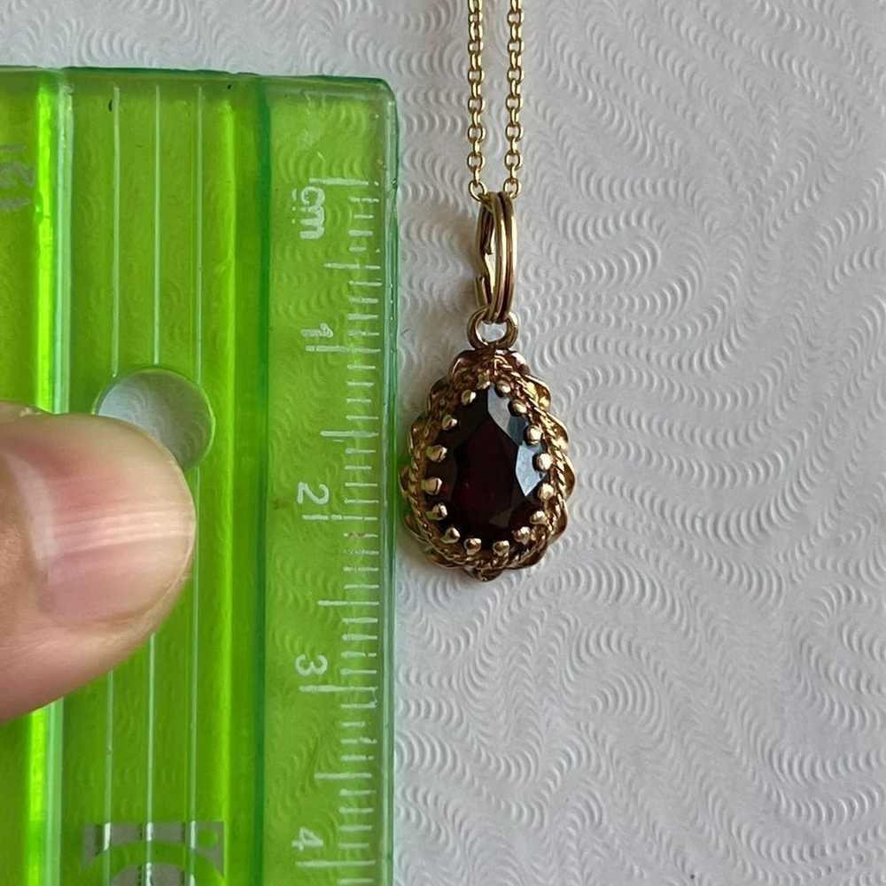 14 kt vintage Garnet necklace - image 2