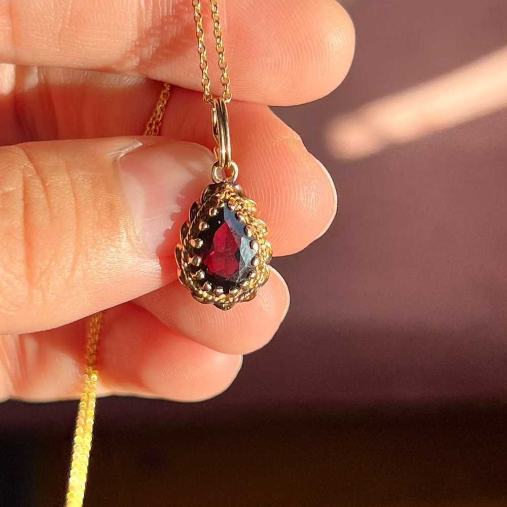 14 kt vintage Garnet necklace - image 4