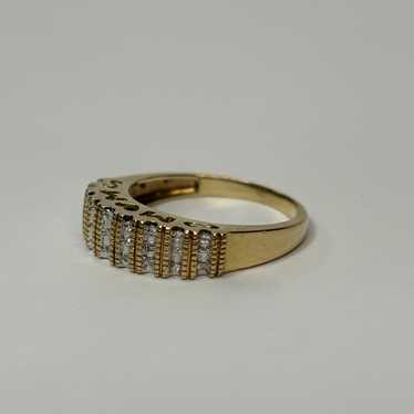 Vintage 10K Yellow Gold Diamond Mom Ring - image 1