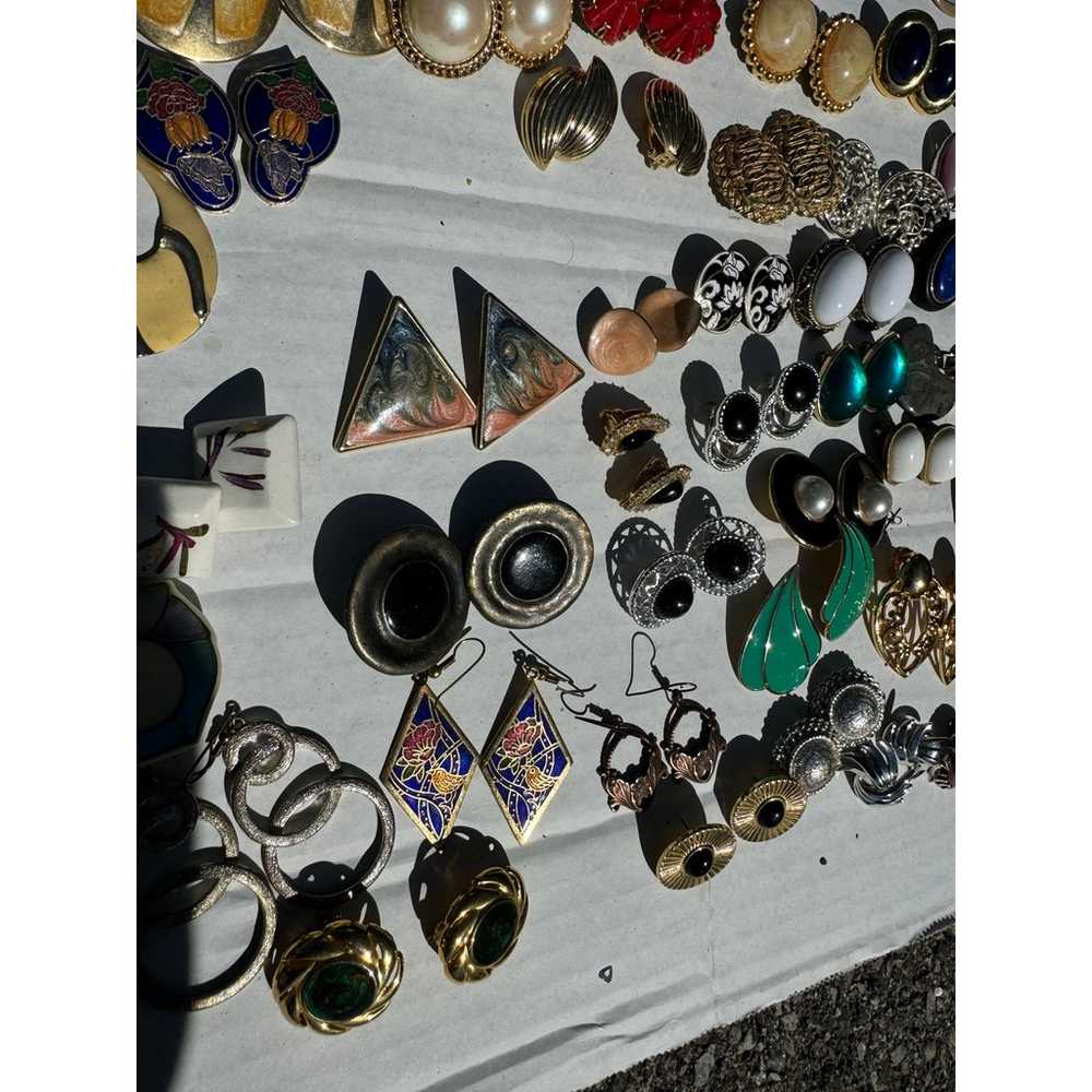 85 pairs of Earrings Lot  - Vintage Earrings - fr… - image 3