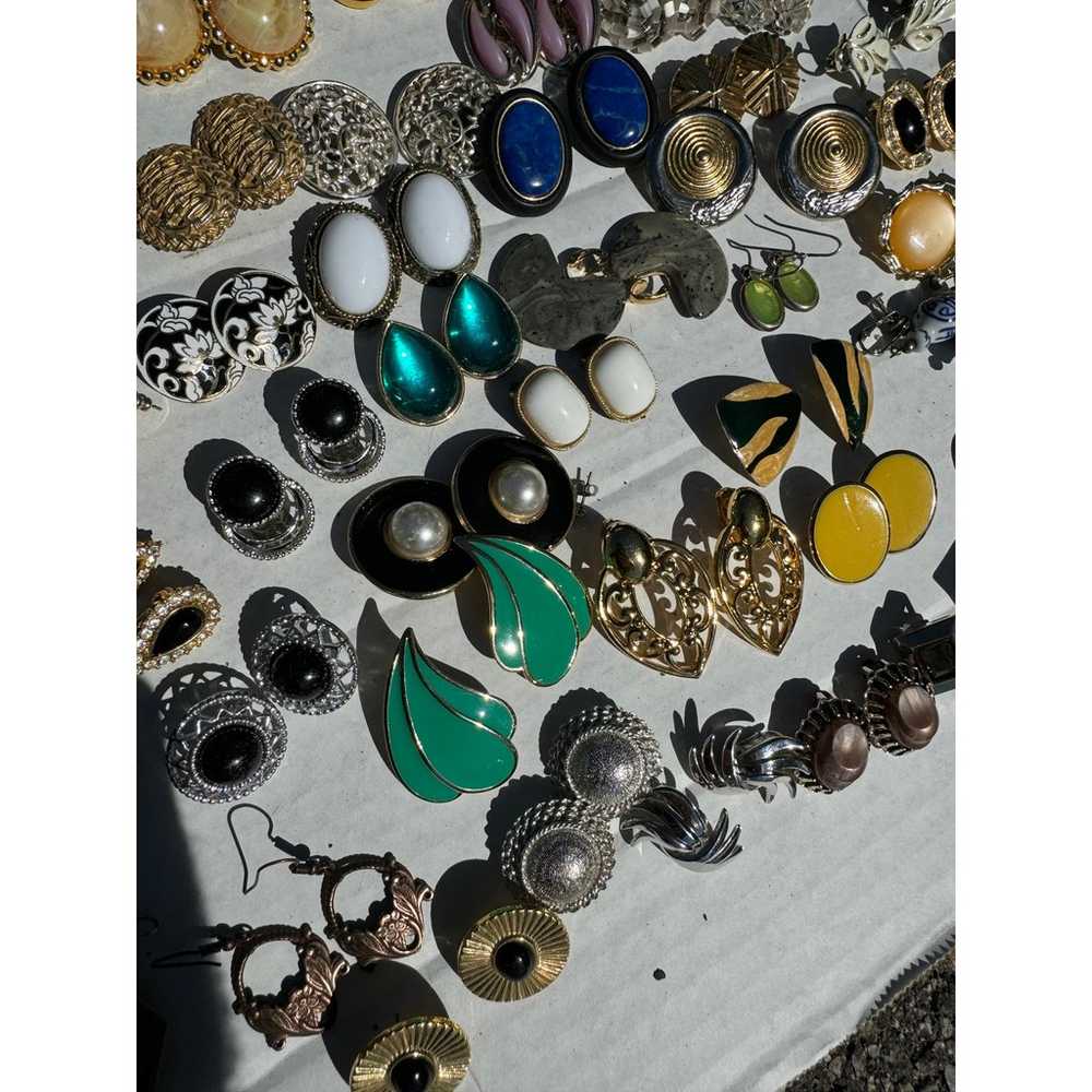 85 pairs of Earrings Lot  - Vintage Earrings - fr… - image 4