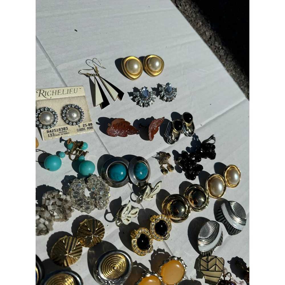 85 pairs of Earrings Lot  - Vintage Earrings - fr… - image 7