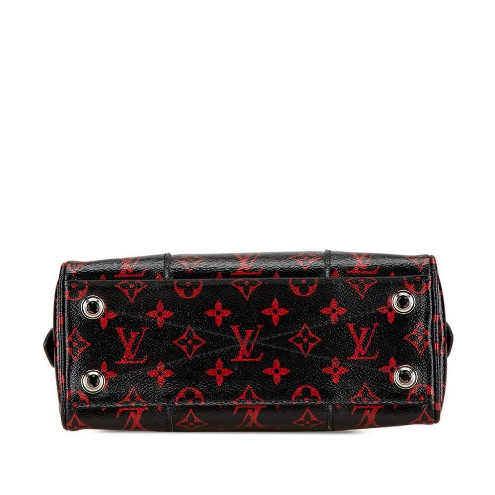 Louis Vuitton Dora leather crossbody bag - image 3