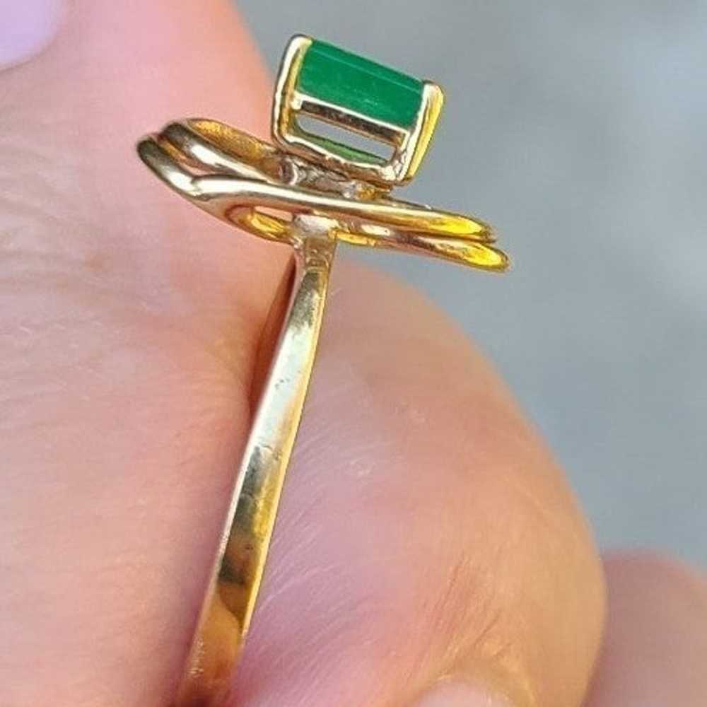 Emerald 10kt solid gold vintage ring - image 5