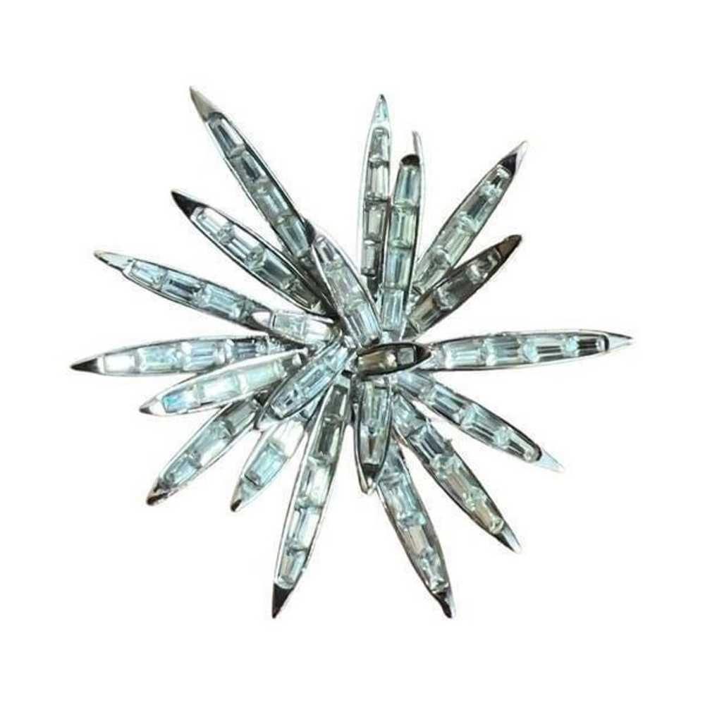 Vintage Boucher Starburst 3D Firework Diamanté Br… - image 2