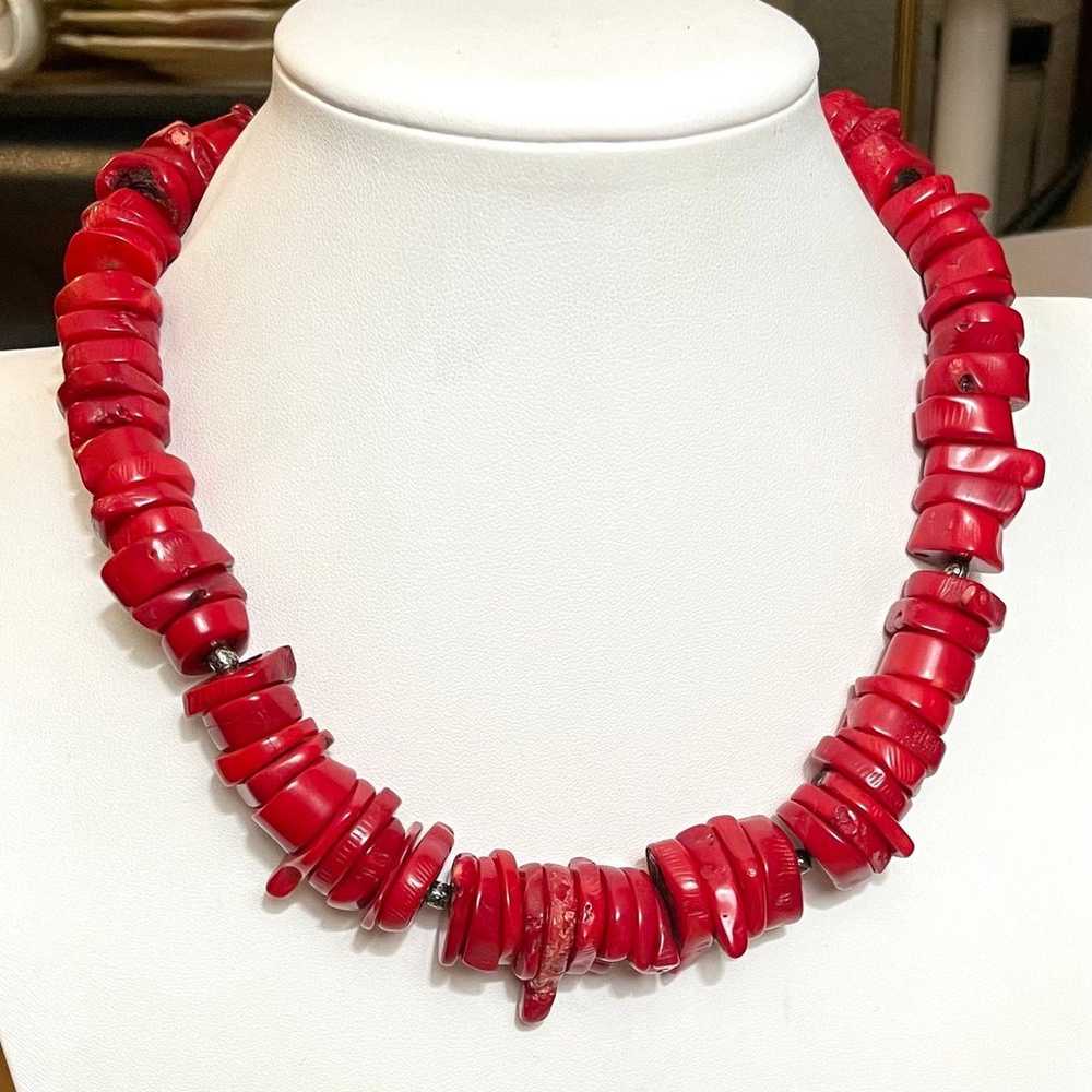 Vintage Large Chunky Graduated Red Coral Necklace… - image 2