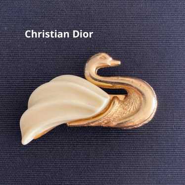 Christian Dior Swan Clip Brooch 1974