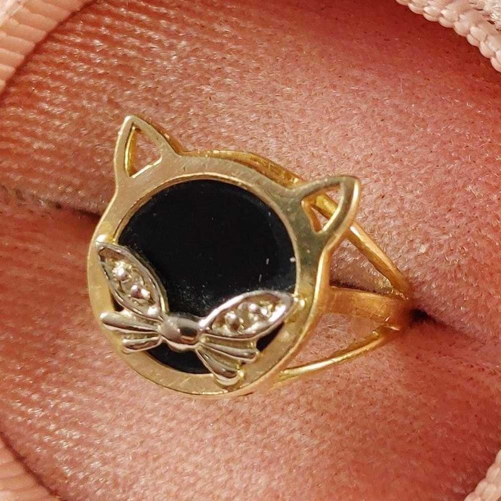 14K Onyx Diamond Cat Ring Size 5 - image 3