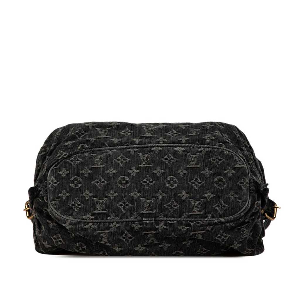 Louis Vuitton Mahina leather crossbody bag - image 3