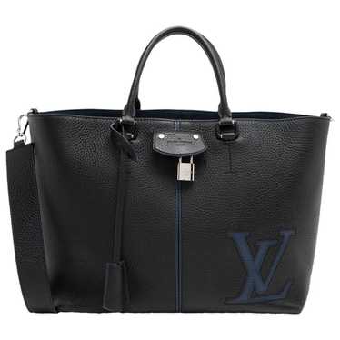 Louis Vuitton Leather tote