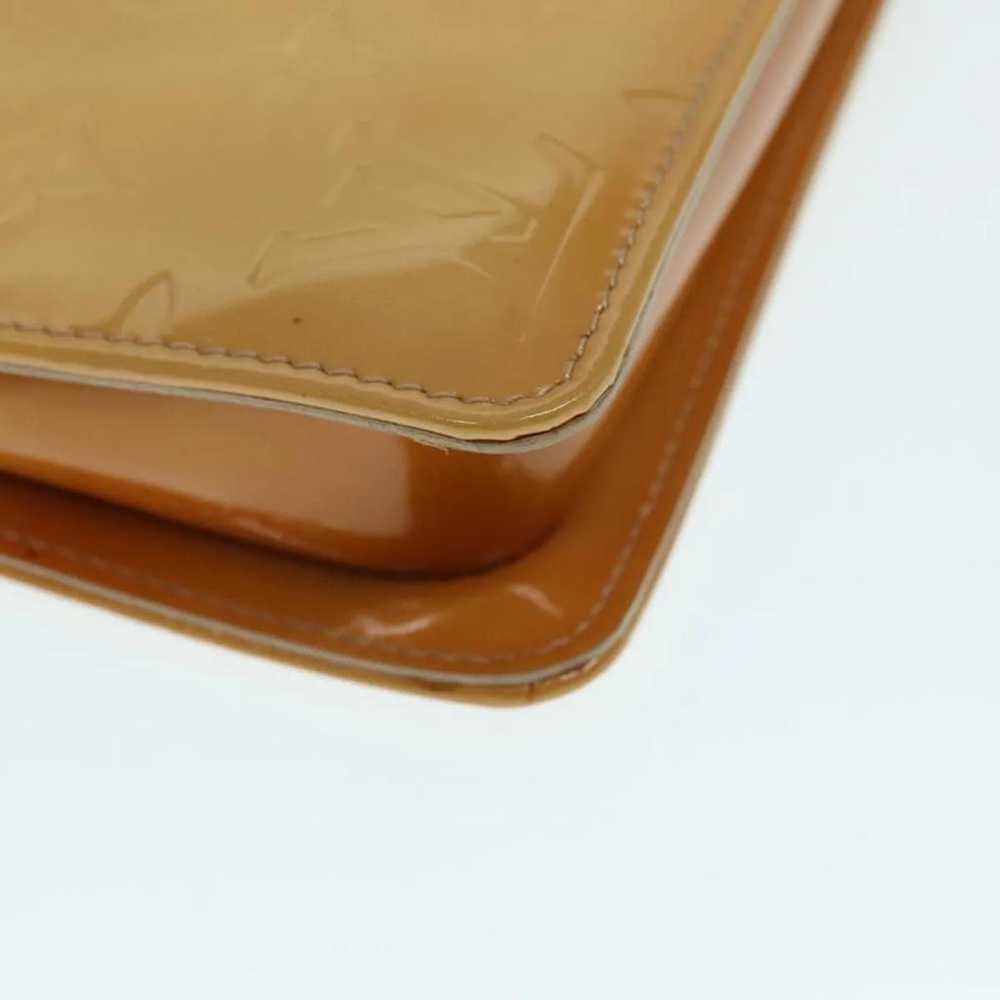 Louis Vuitton Lexington patent leather clutch bag - image 6