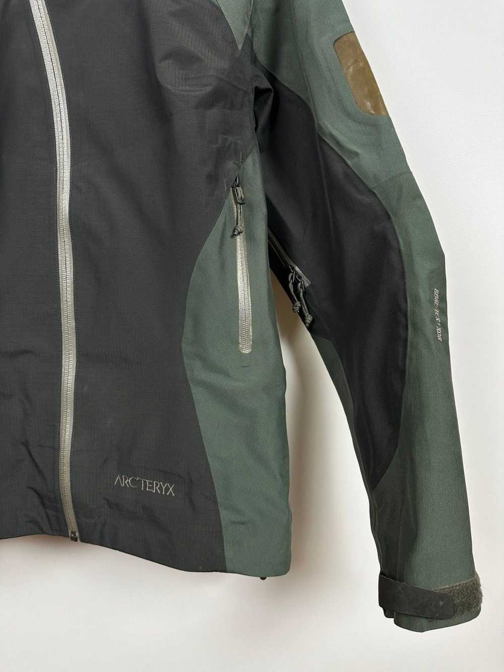 Arc'Teryx × Streetwear × Vintage 2000s Vintage Ar… - image 8