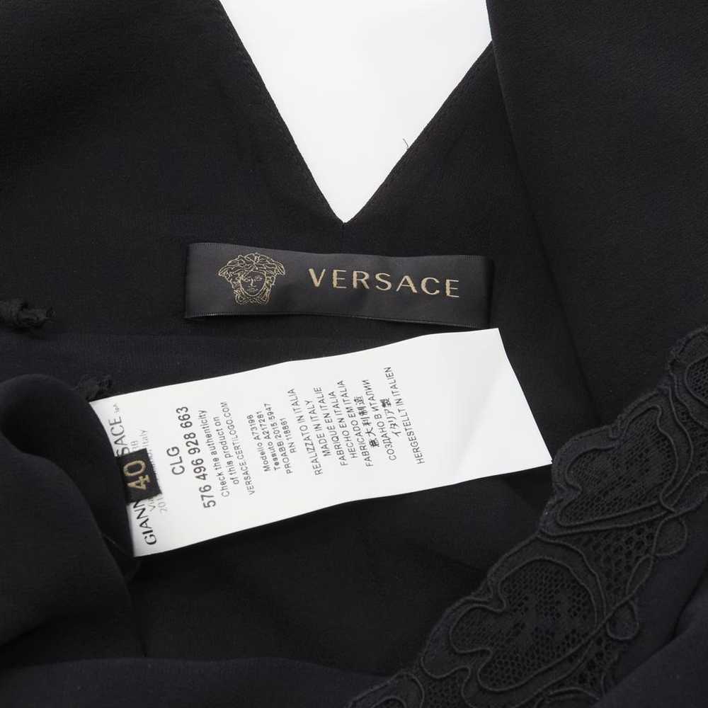 Versace Silk mid-length dress - image 9