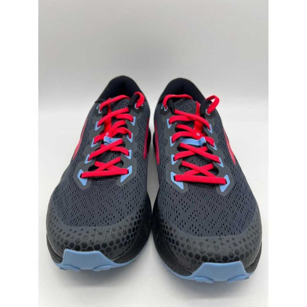 Brooks Trainers - image 8