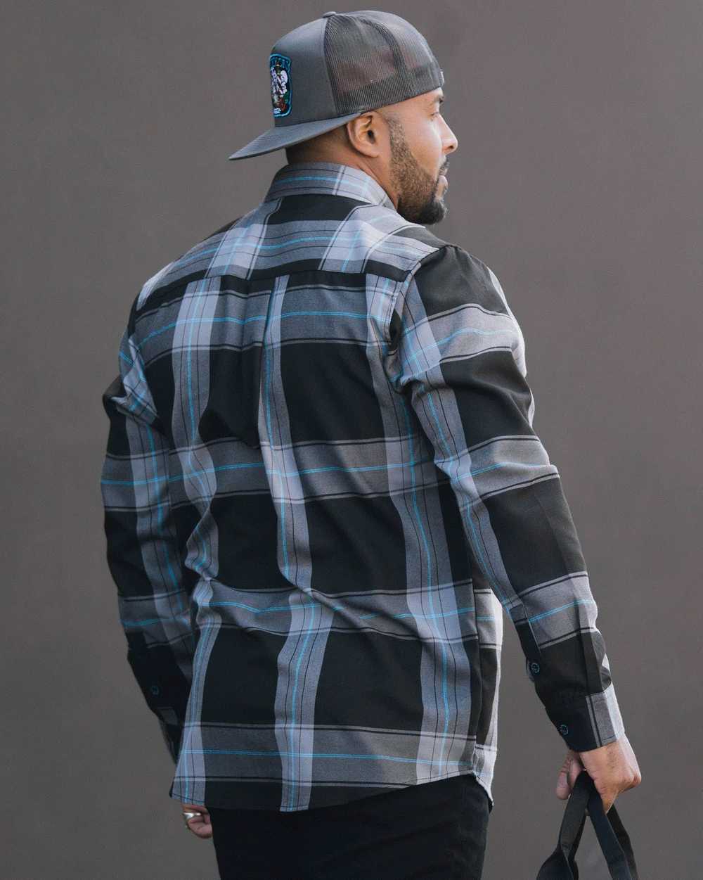 dixxon Men's 9 Mil Flannel - image 2