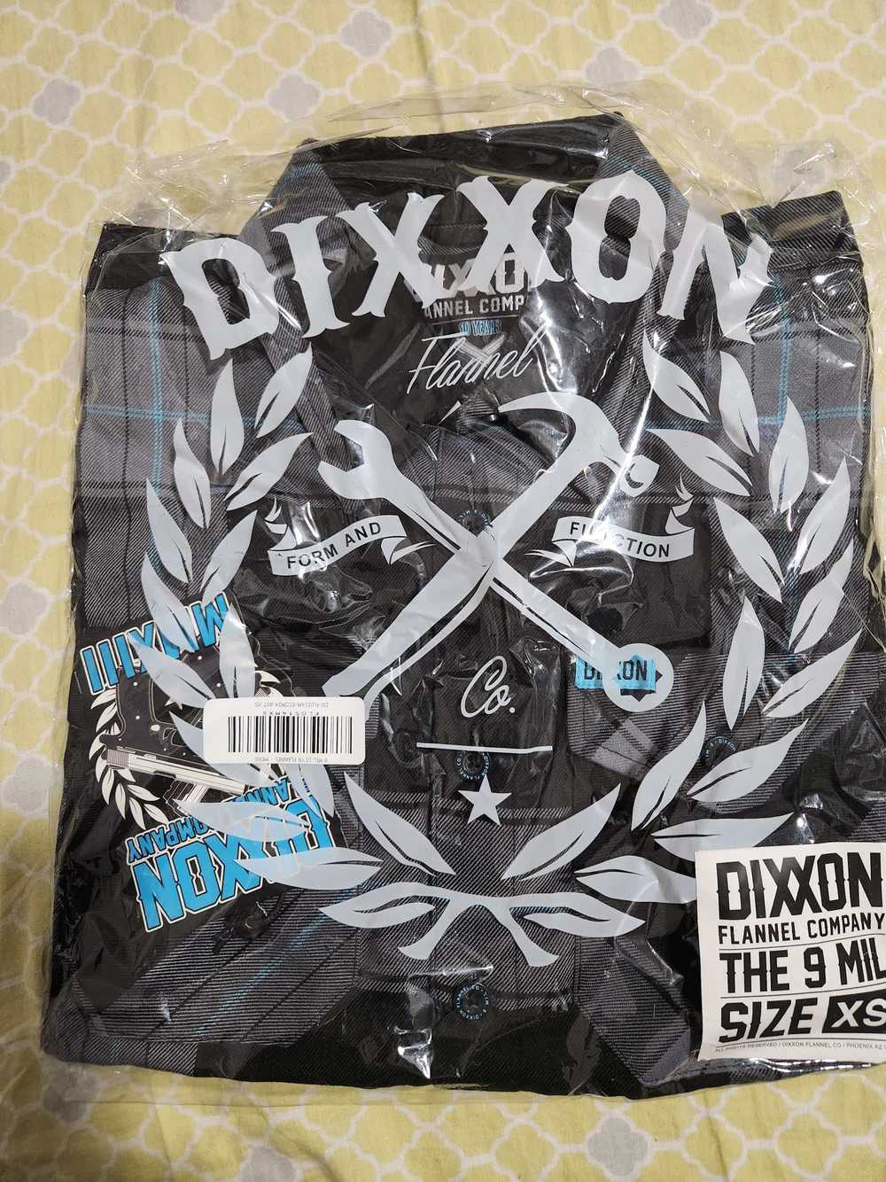 dixxon Men's 9 Mil Flannel - image 4