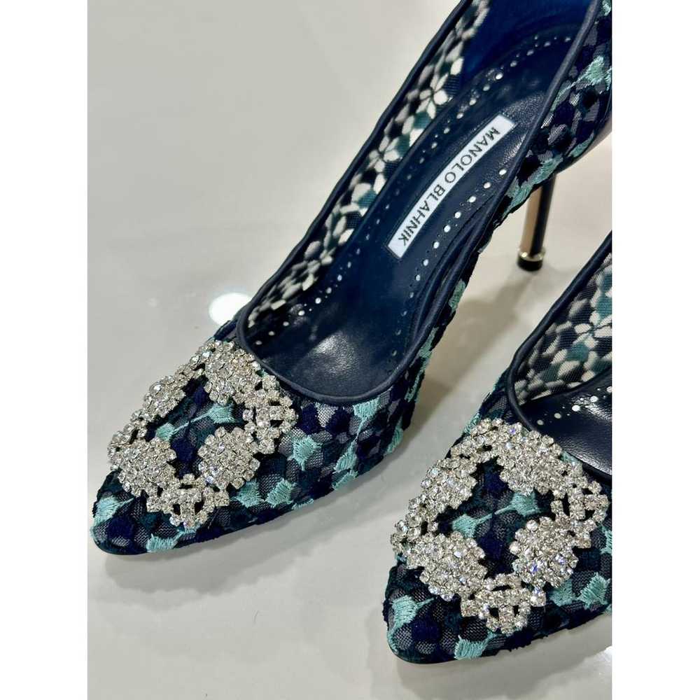 Manolo Blahnik Hangisi cloth heels - image 5