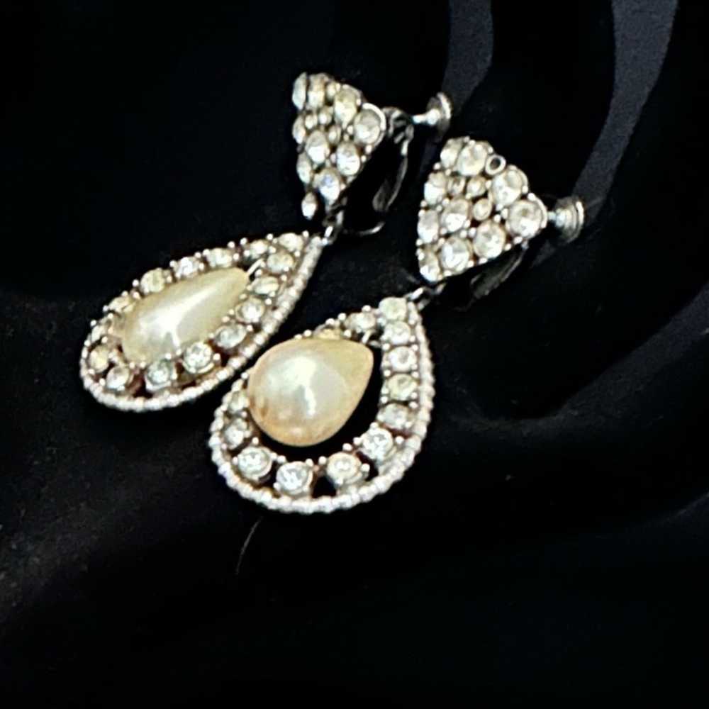 Brand Vintage Bridal Pearl And Rhinestone Earrings - image 4