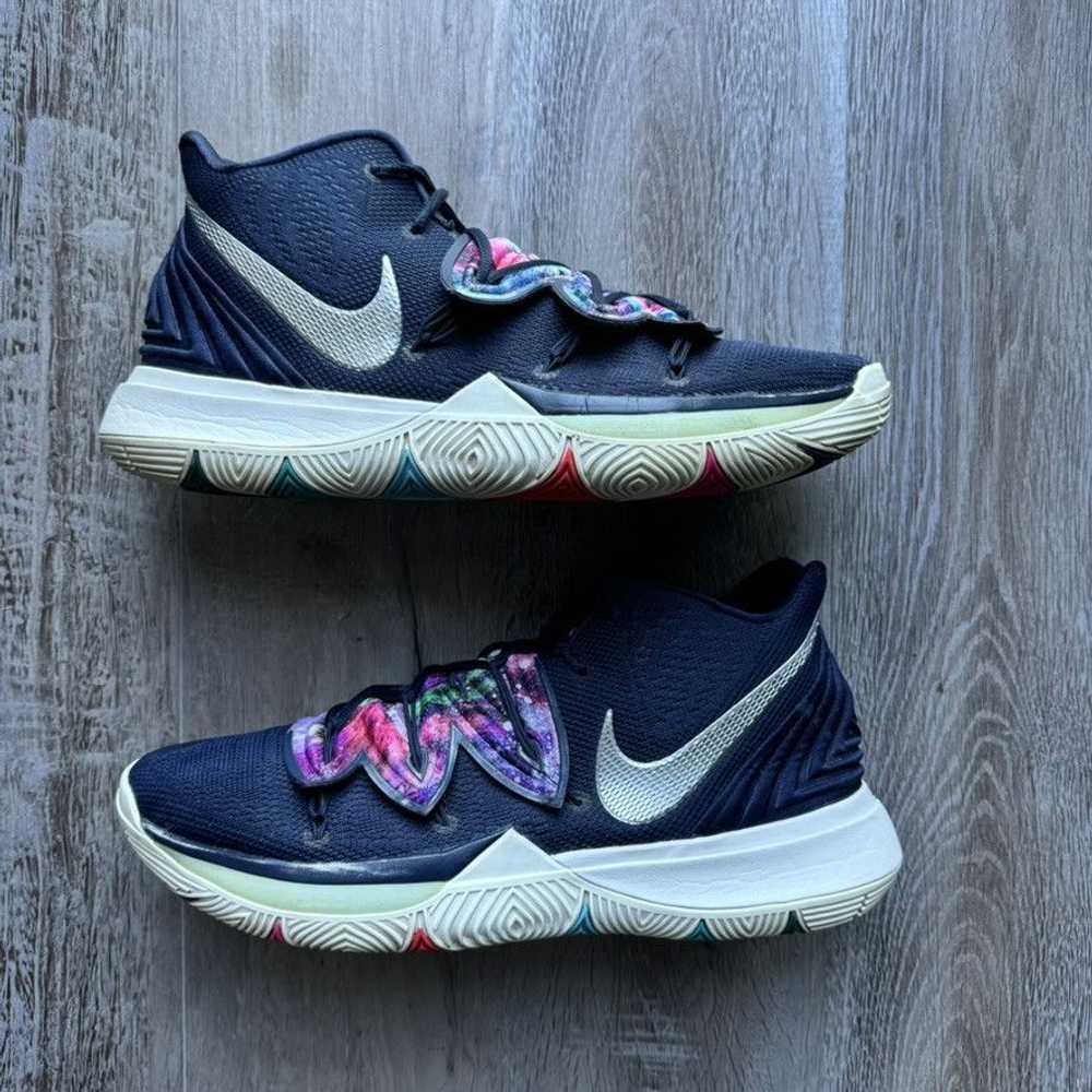 Nike × Streetwear × Vintage NIKE • Kyrie 5 "2018 … - image 3